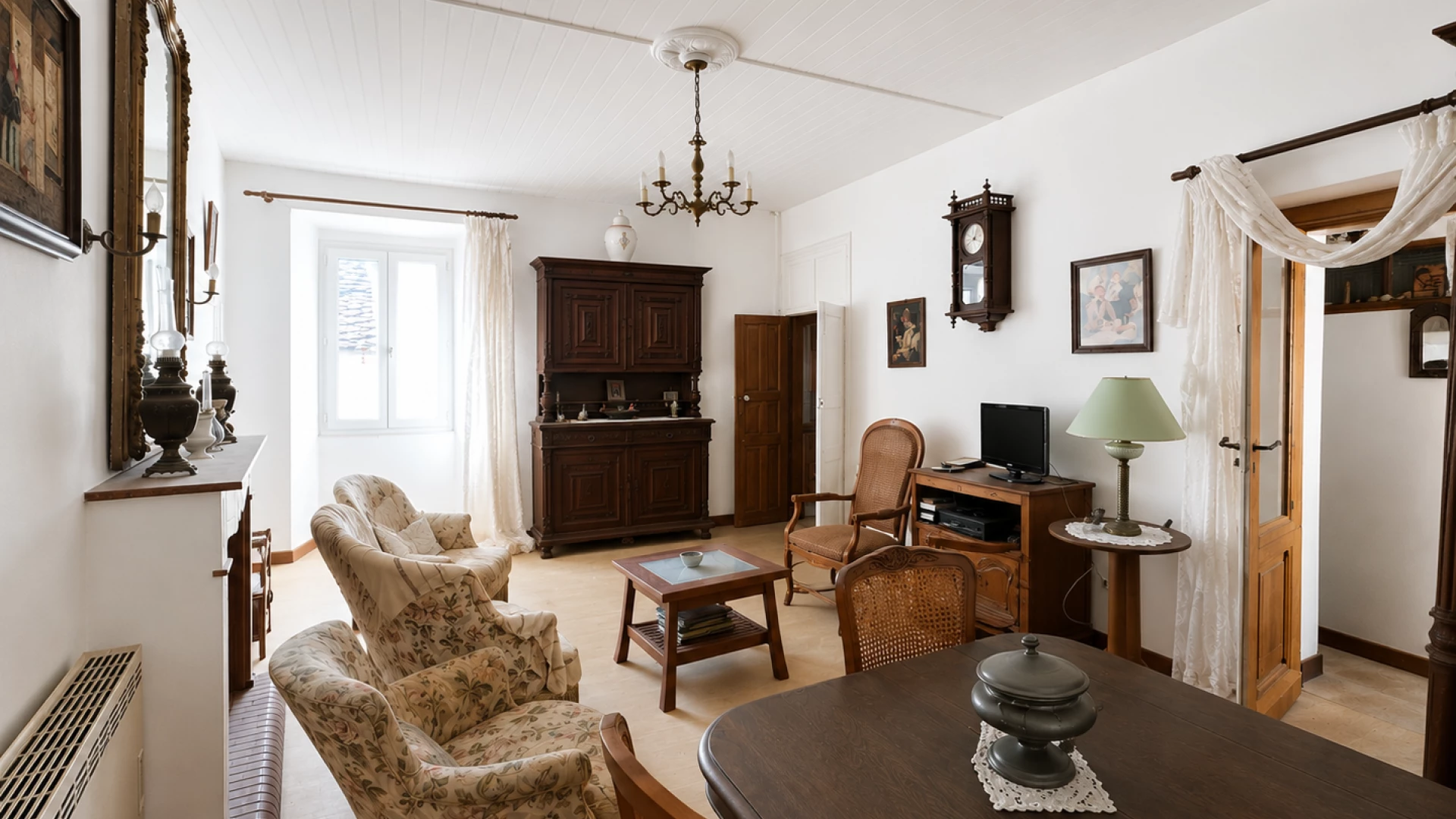 Appartement T3/T4 avec balcon, terrasse et grenier à SILVARECCIO