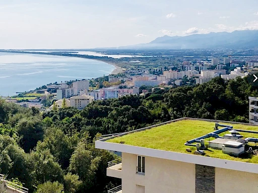 BASTIA HAUTEUR T3 avec parking privé et cave