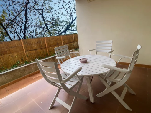 VILLA  T4 DE PLAIN-PIED AVEC GARAGE, TERRASSES CAVE ET JARDIN D'AGREMENT;