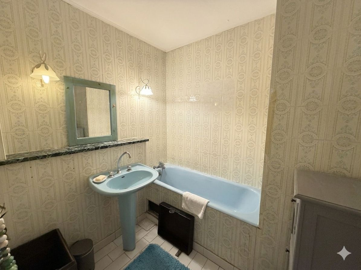 Appartement T5 avec terrasse, parking et cave à BASTIA (Toga)