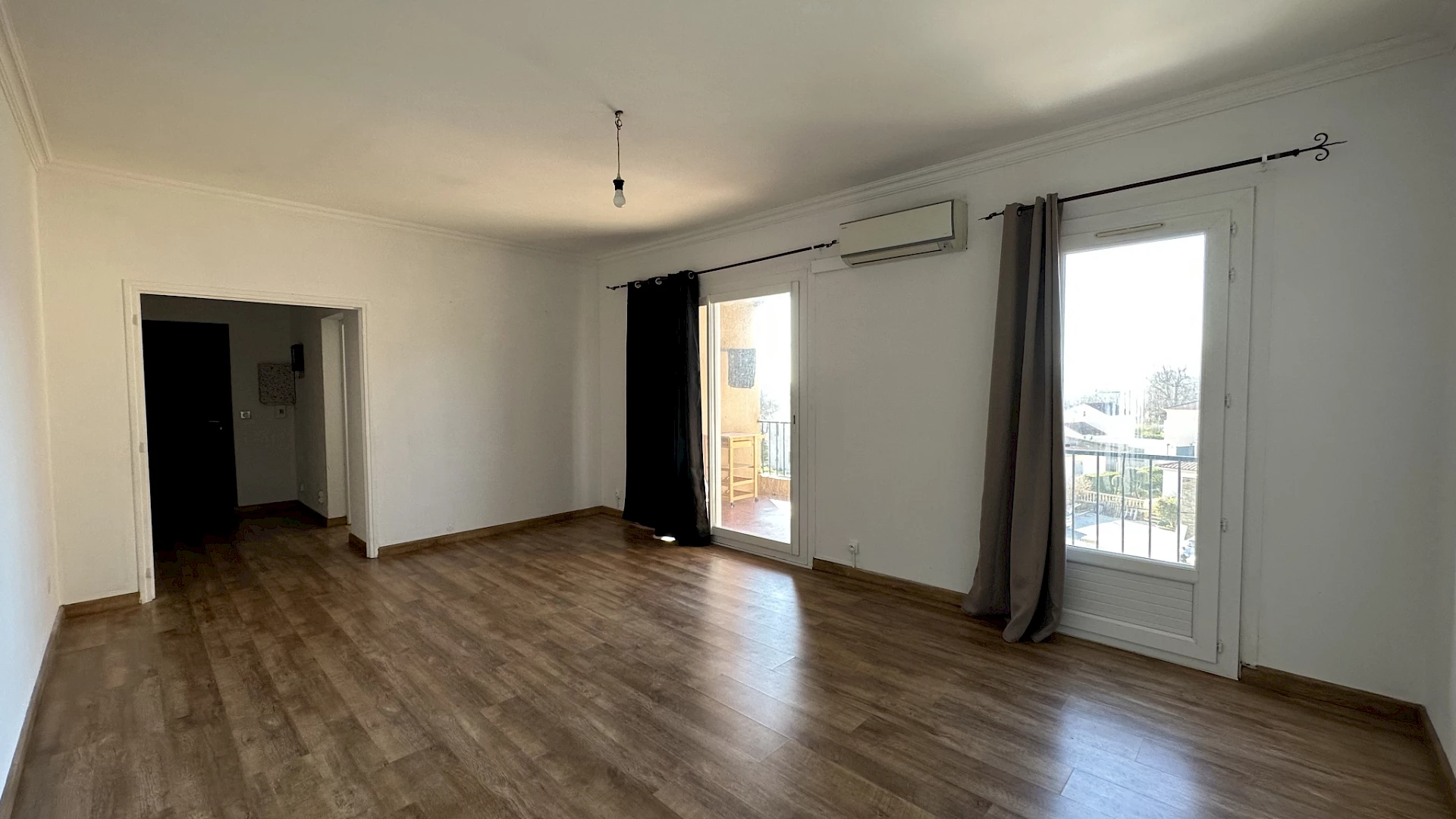 Appartement 3 pièces avec terrasse et cave à BIGUGLIA