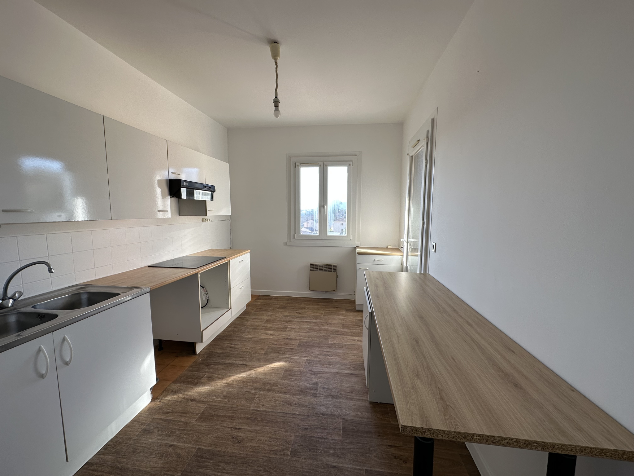Appartement 3 pièces avec terrasse et cave à BIGUGLIA