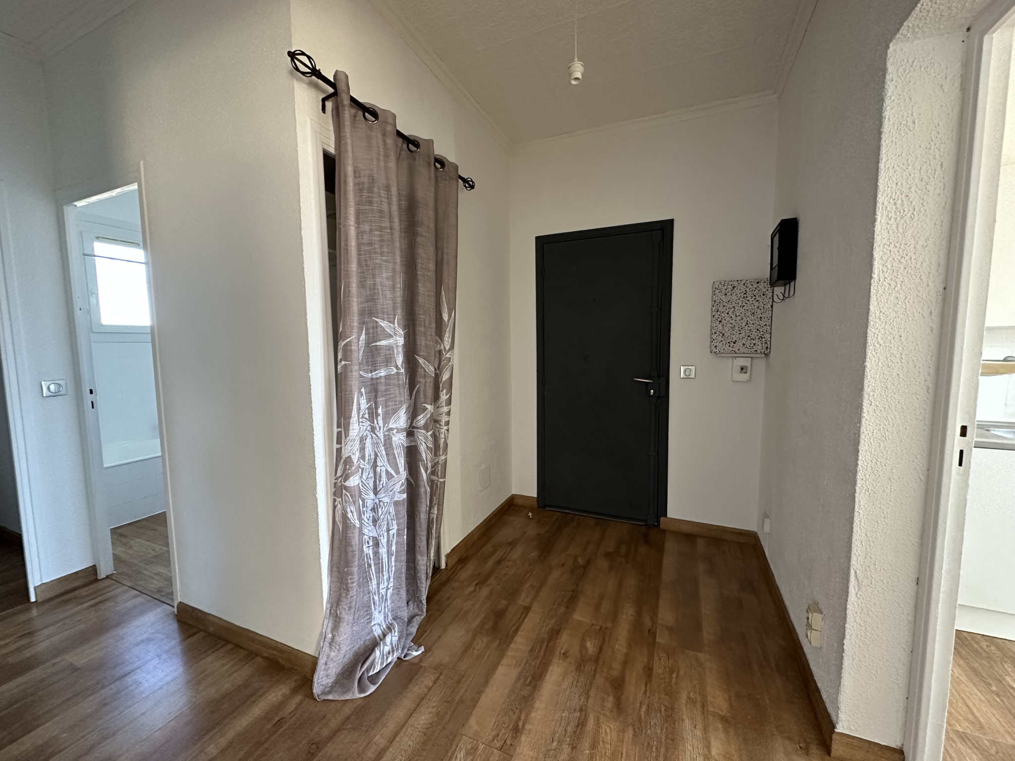 Appartement 3 pièces avec terrasse et cave à BIGUGLIA