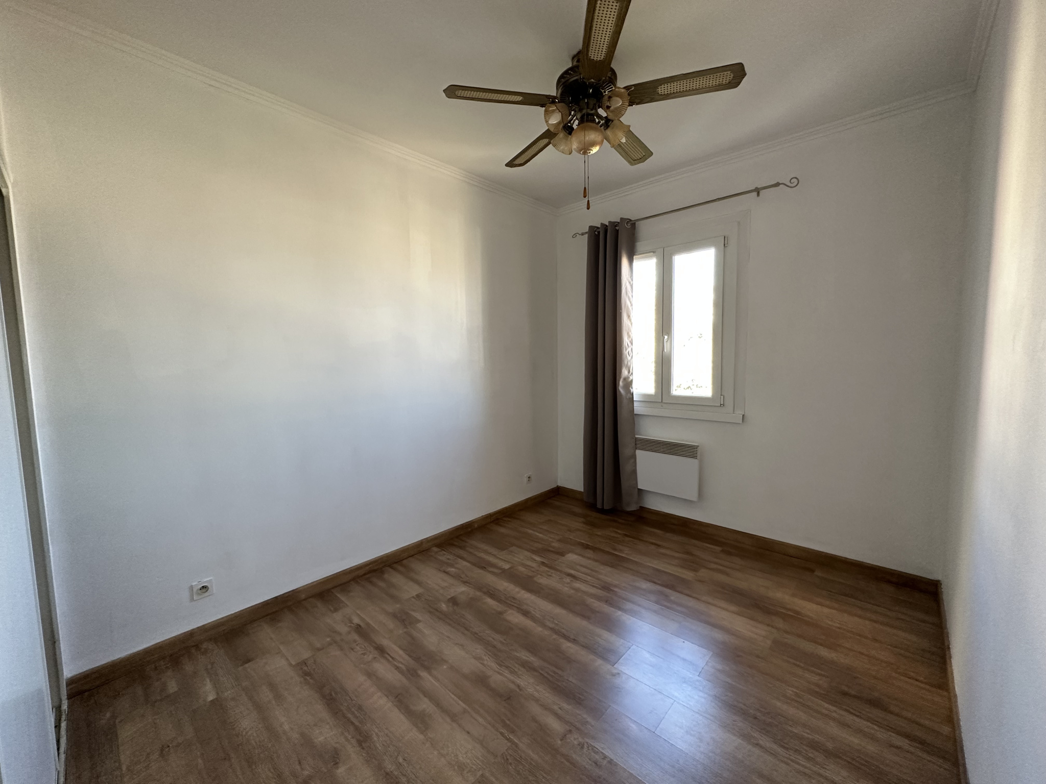 Appartement 3 pièces avec terrasse et cave à BIGUGLIA