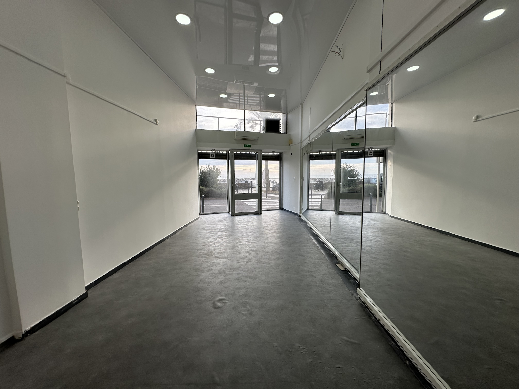 Murs commerciaux de 43m2 à VILLE DI PIETRABUGNO