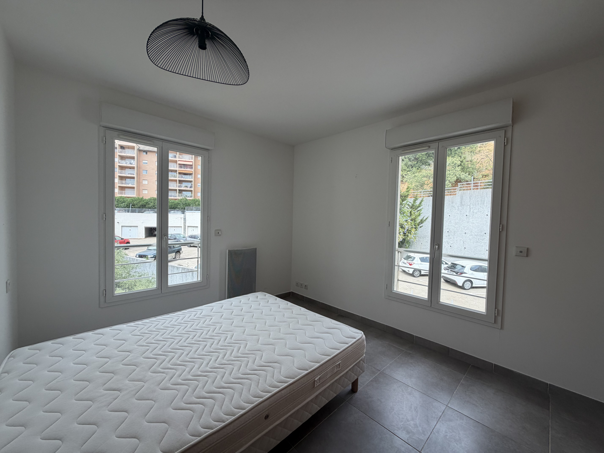 BASTIA HAUTEUR T3 avec parking privé et cave