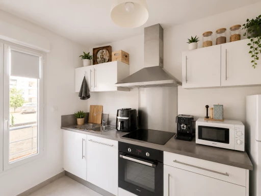 Appartement 2 pièces avec terrasse et parking à BASTIA (Hauteur )