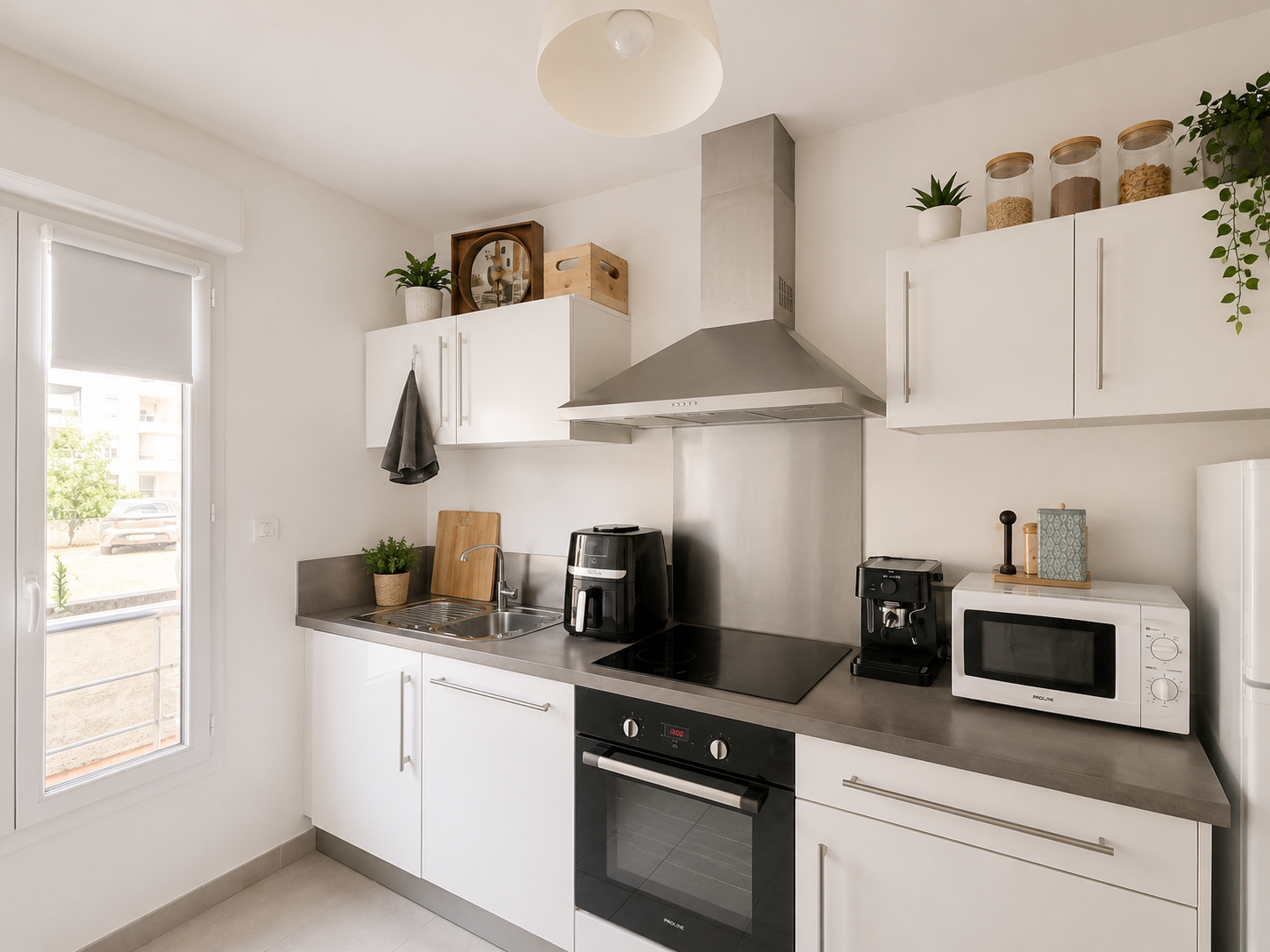 Appartement 2 pièces avec terrasse et parking à BASTIA (Hauteur )