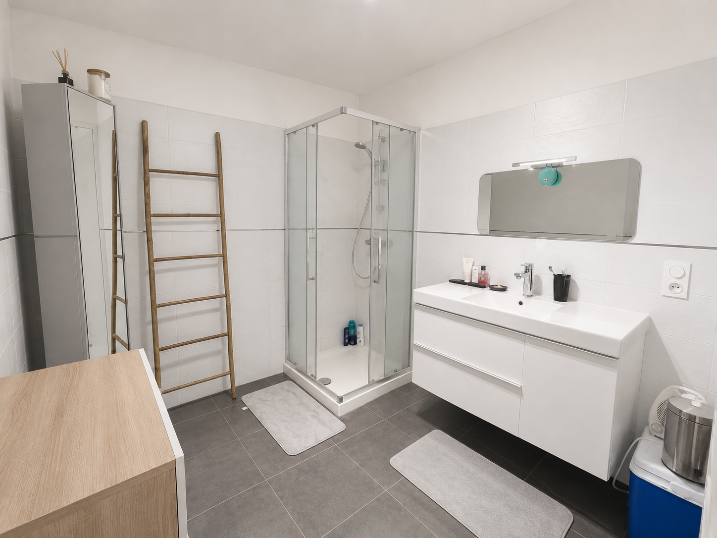 Appartement 2 pièces avec terrasse et parking à BASTIA (Hauteur )