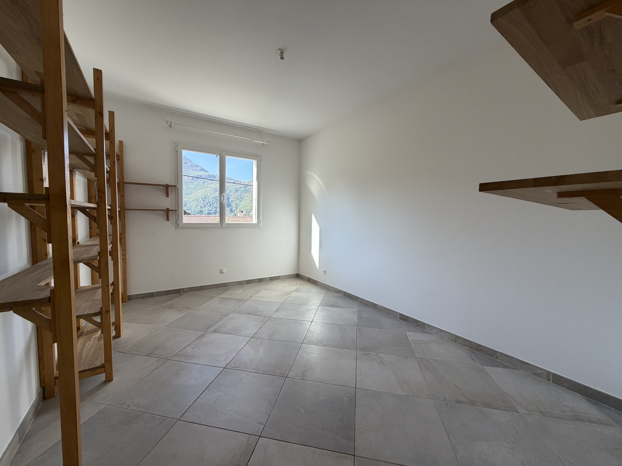 Villa individuelle avec terrasse, jardin et garage à BARBAGGIO