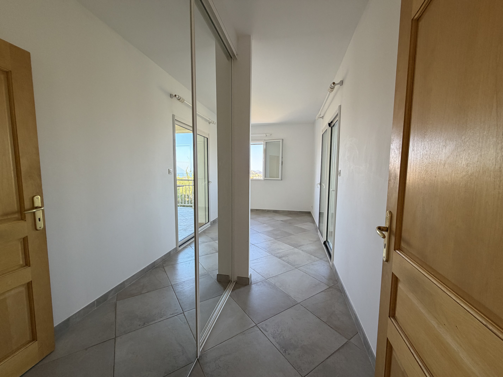 Villa individuelle avec terrasse, jardin et garage à BARBAGGIO