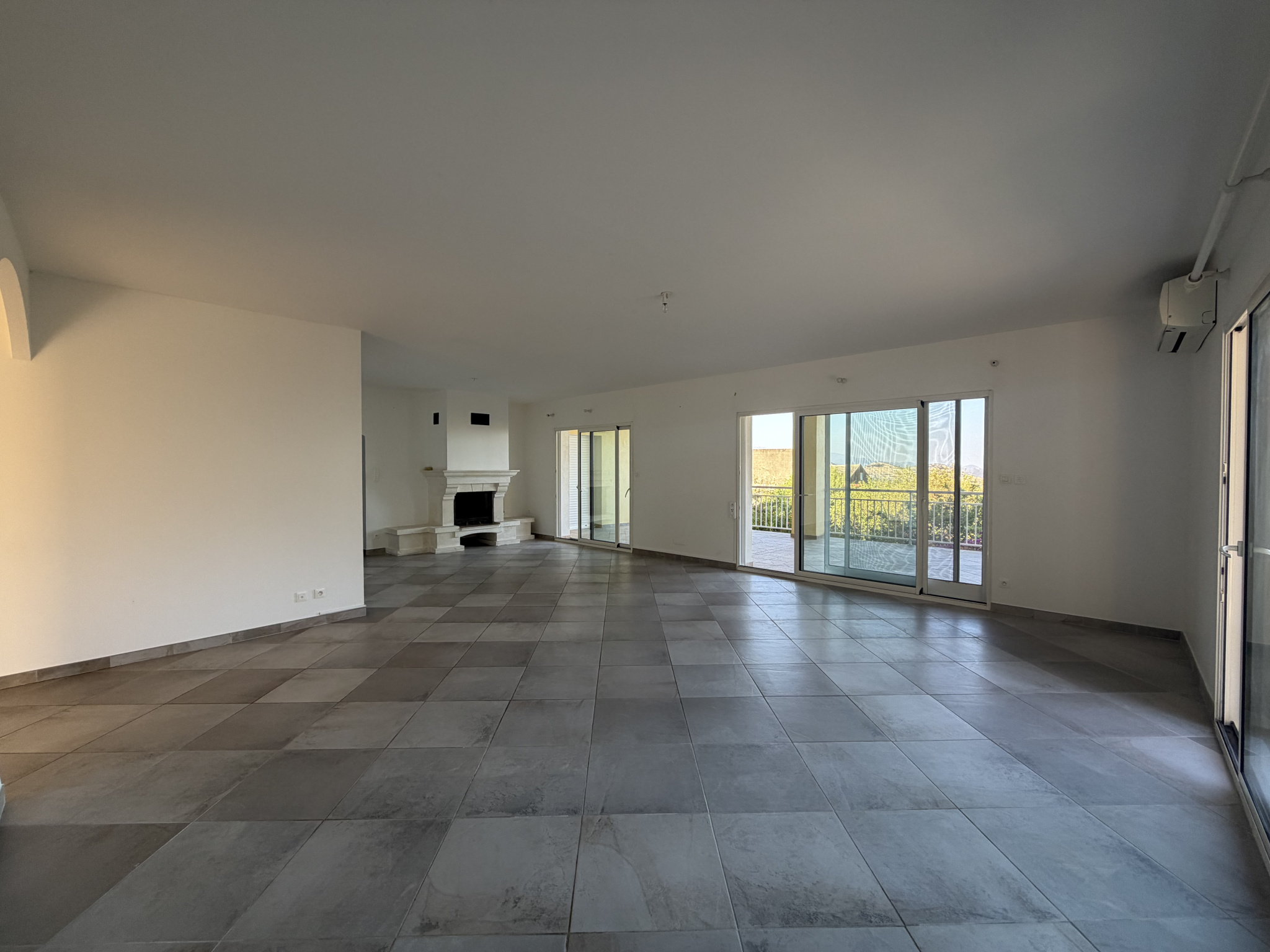 Villa individuelle avec terrasse, jardin et garage à BARBAGGIO