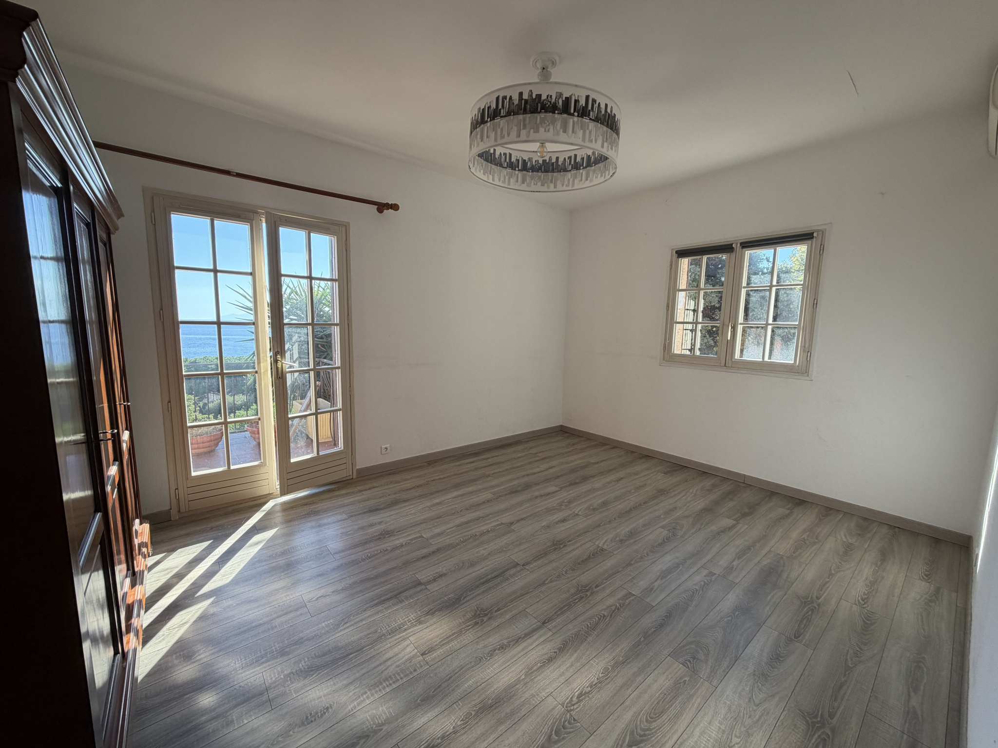 Villa individuelle sur un terrain de 2038m2 à SAN MARTINO DI LOTA (Entrée du cap)